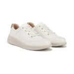 bzees_times_square_white_01