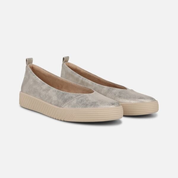 naturalizer_neela_slipon_gold_01-2