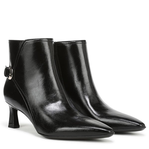 TUCKER-black-2.jpg
